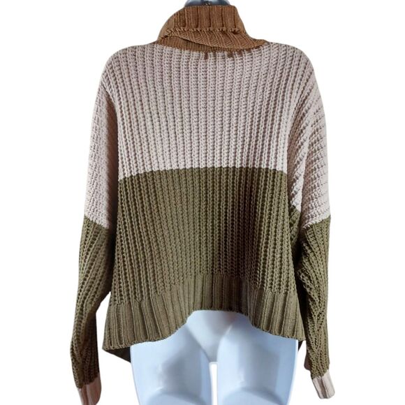 POL Chunky Knit Sz L Colorblock Sage Green Chenille Oversized Cowl Neck Sweater - Picture 8 of 11